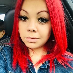 Meet your Posher, Lorena